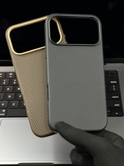 Premium Quality Carbon Fiber Back MagSafe Case For iPhone 17 Pro Max